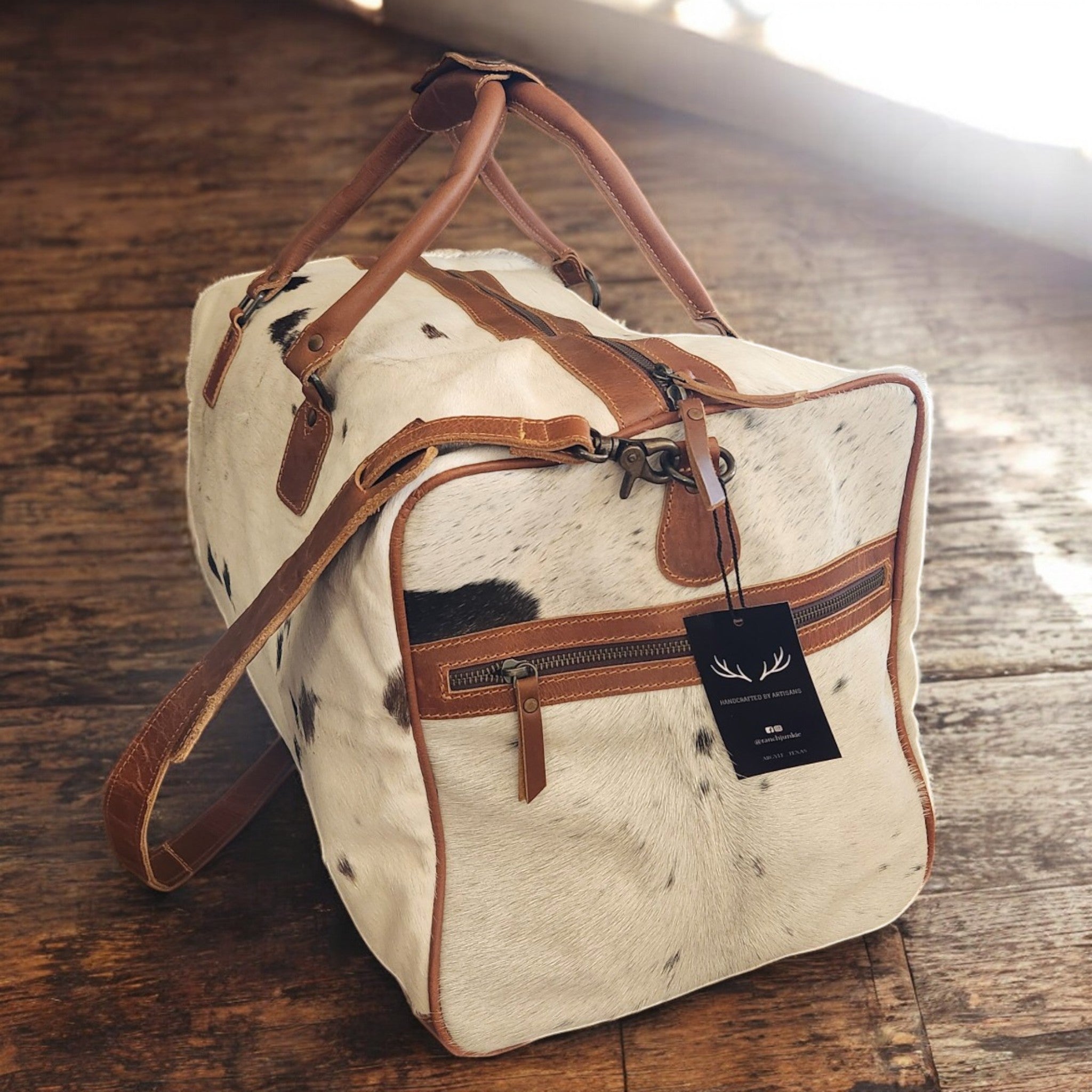 Sample Sale Highlands Black And White Large Genuine Cowhide Weekender Cowhide Duffel #5 - Ranch Junkie Mercantile LLC 