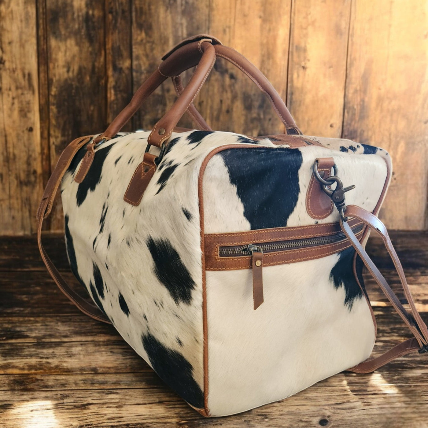 Sample Sale Highlands Black And White Large Genuine Cowhide Weekender Cowhide Duffel #7 - Ranch Junkie Mercantile LLC 